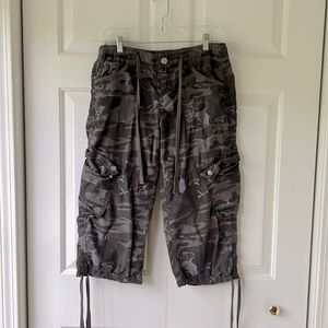London Jean cargo pants Size 6